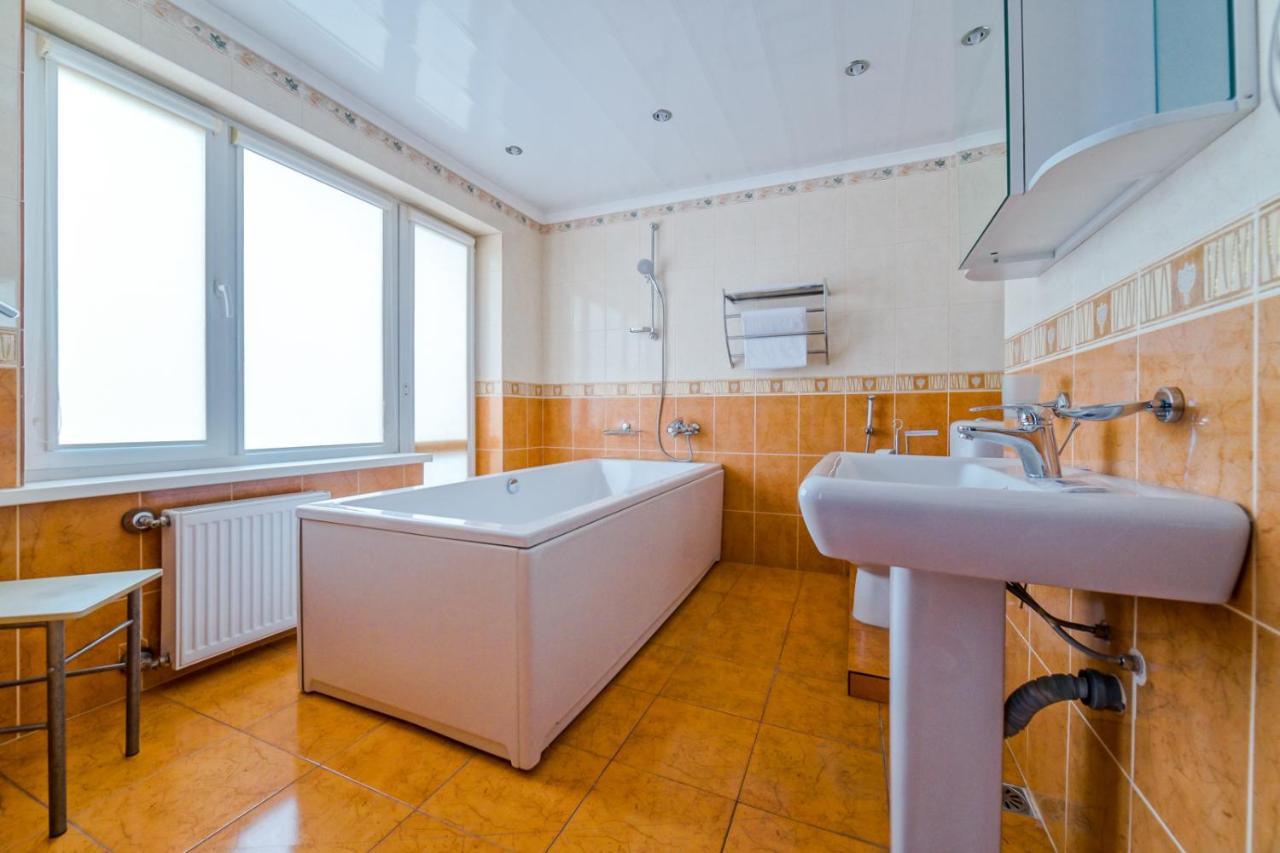 Zvezda Hotel Minsk Extérieur photo